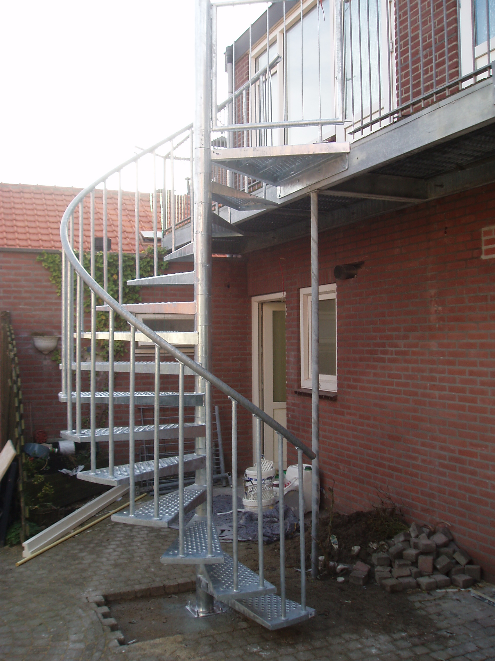 Spiltrap met driehoek bordes