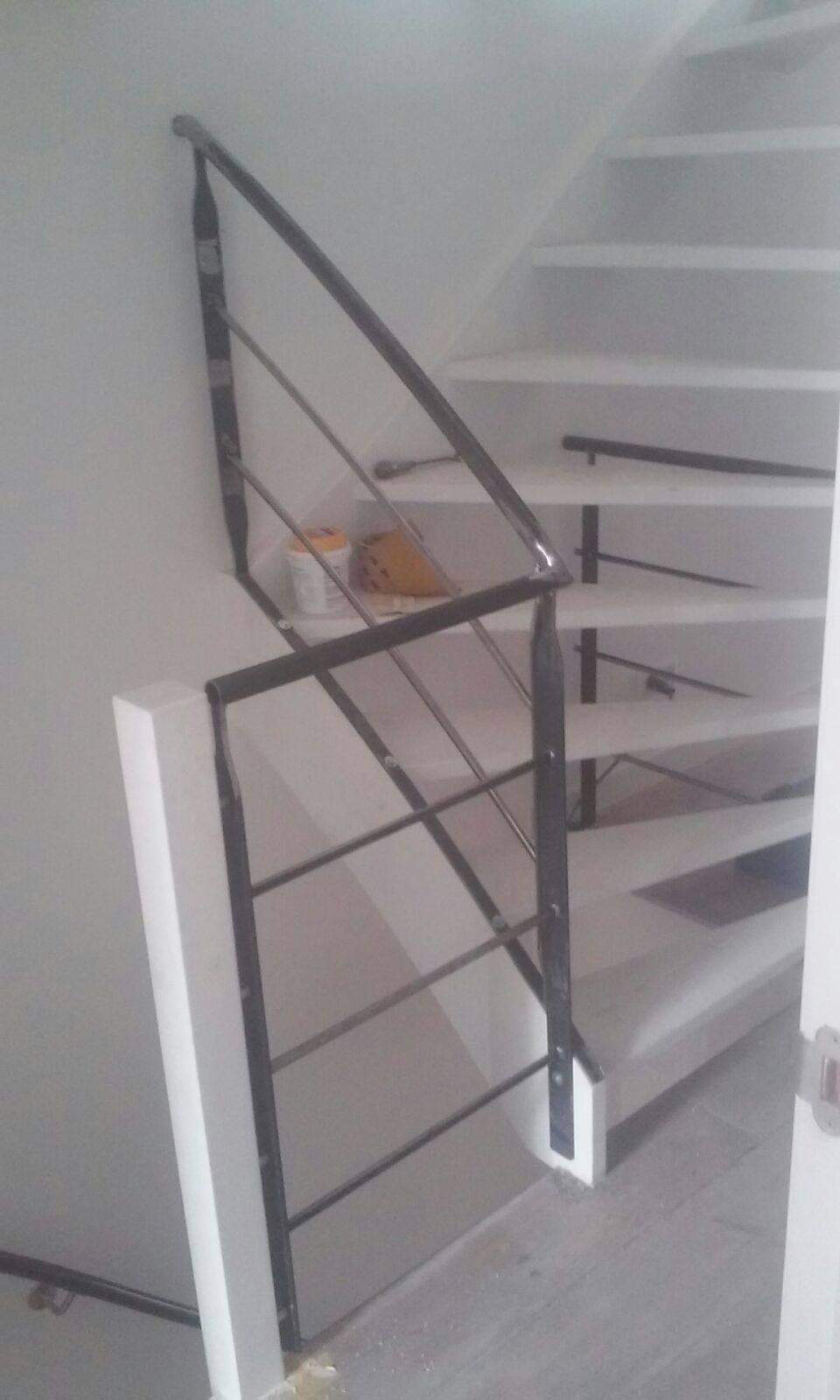 Industriële trapleuning