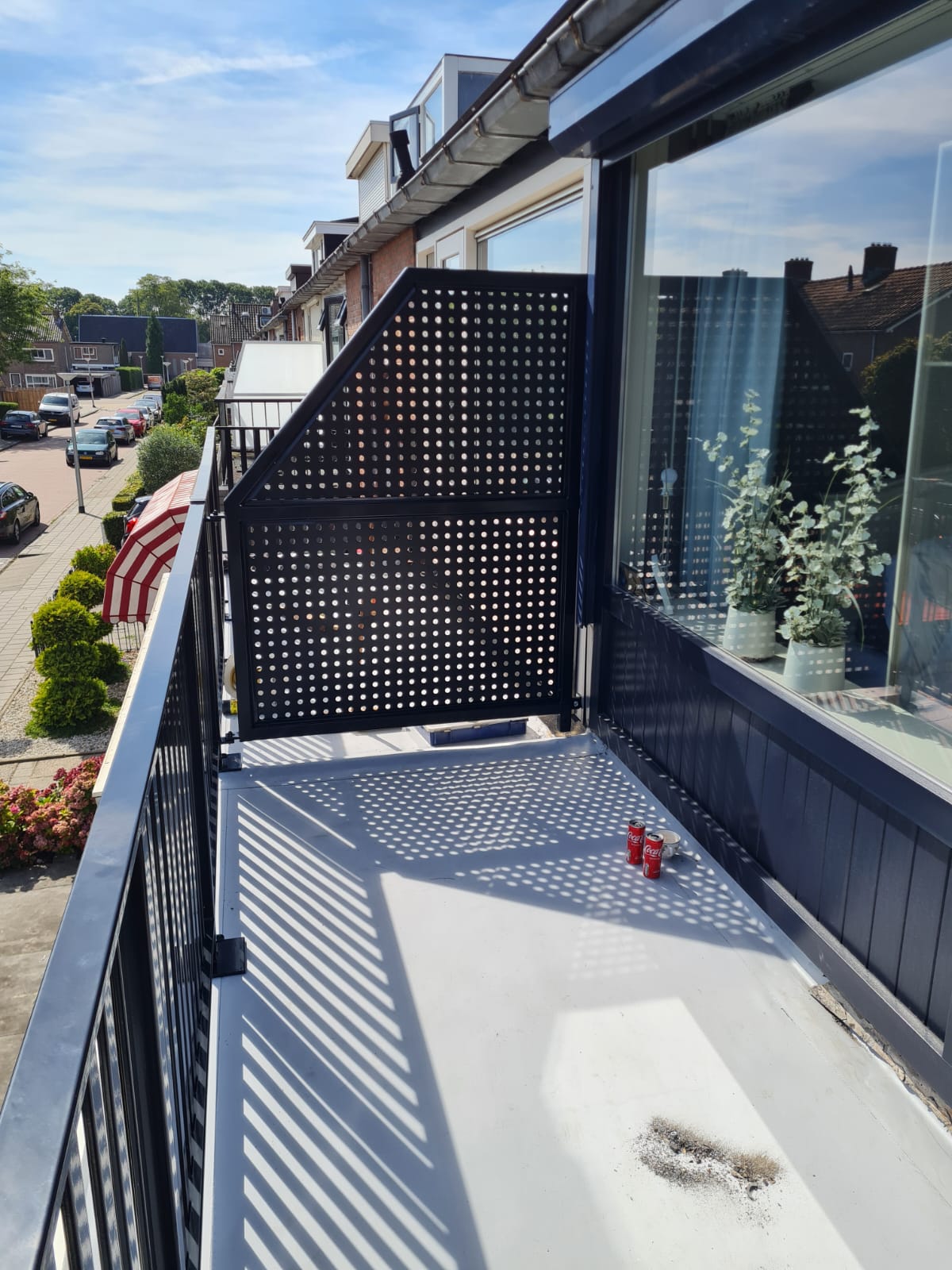 privacyscherm met perfopaneel